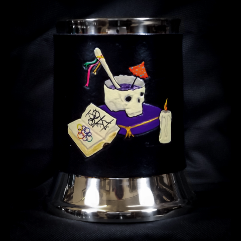 Skull Cocktail Leather Tankard Cover on Tankard