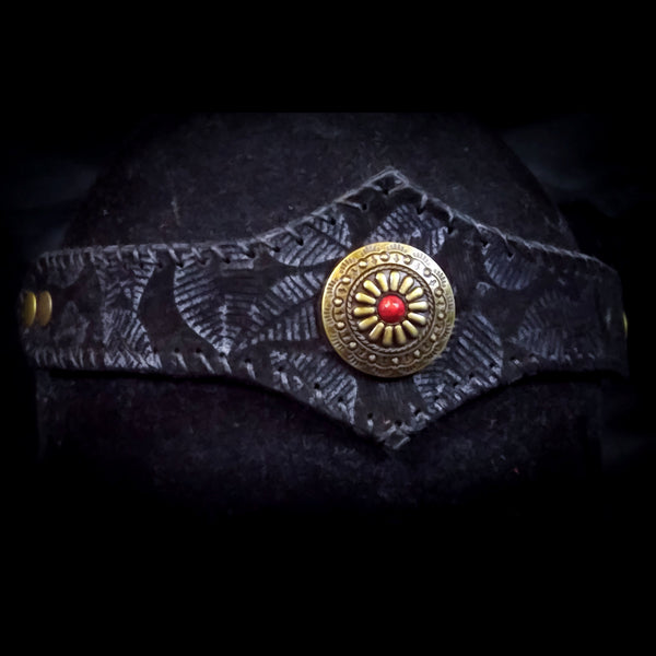 Black Leaf-Embossed  Leather Circlet
