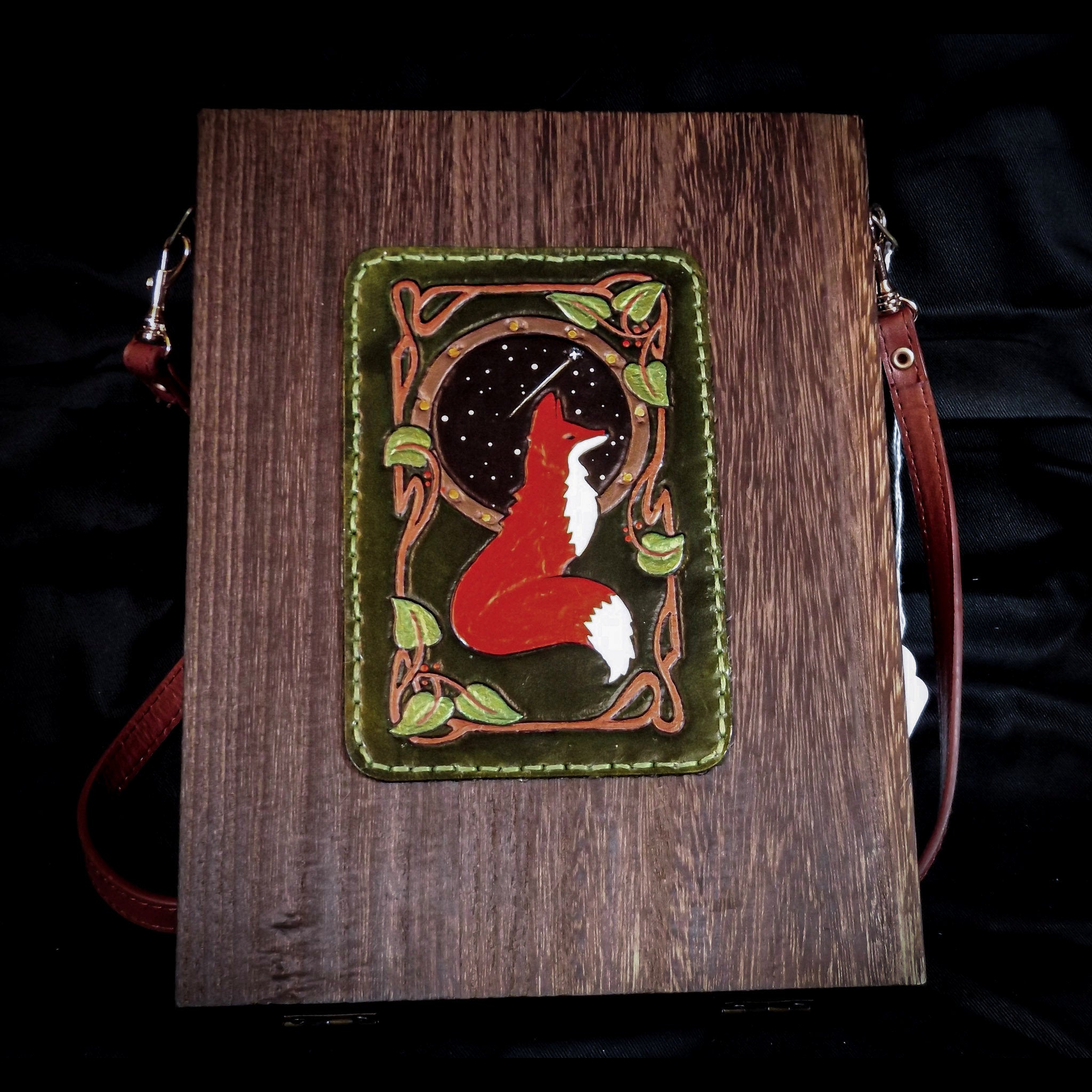 Fox Messenger Box Bag with Notebook and Stationary