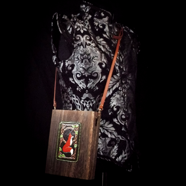 Fox Messenger Box Bag with Notebook and Stationary