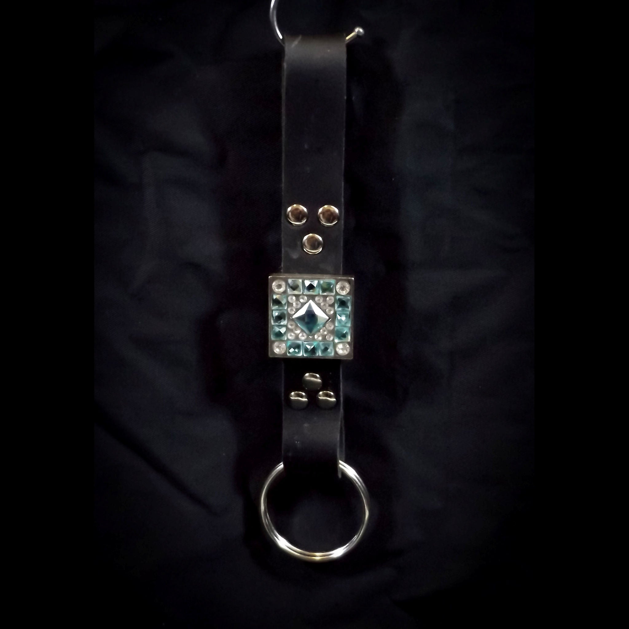 Double Ring Leather Skirt Hitch - Sparkly Aqua Decoration