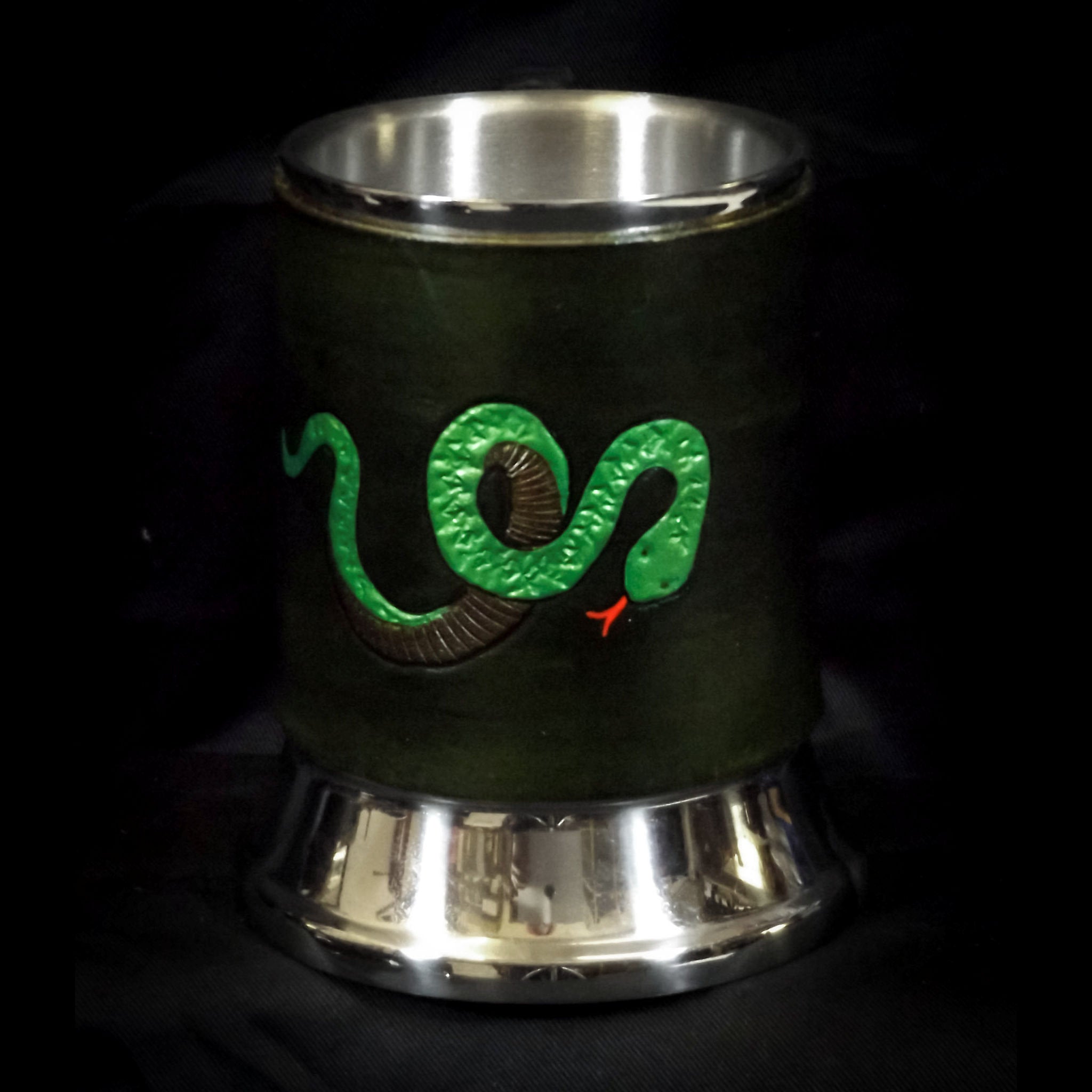 Green Snake Leather Tankard Cover on Tankard
