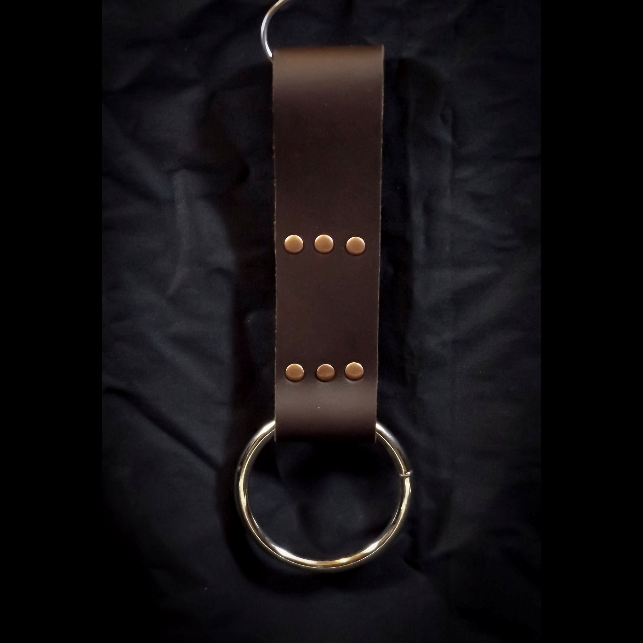 Brown Leather Weapon Ring Belt Hanger